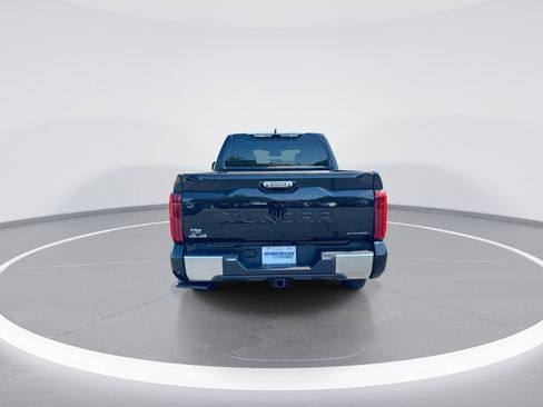 Used 2025 Toyota Tundra Limited AWD/4WD image 8