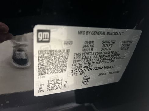 Used 2023 Chevrolet Tahoe LT w/ Luxury Package AWD/4WD image 28