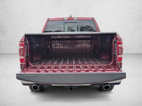 Used 2019 RAM 1500 Laramie AWD/4WD image 3