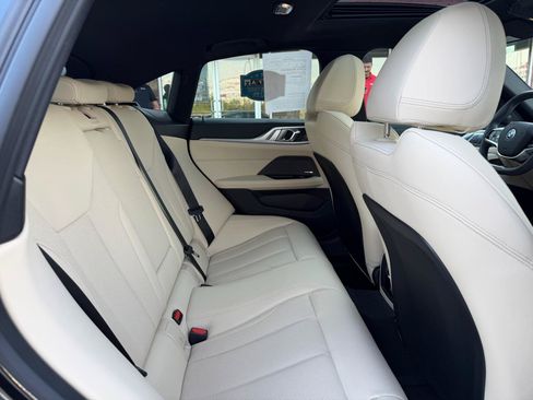 Used 2025 BMW i4 eDrive40 w/ Premium Package RWD image 19