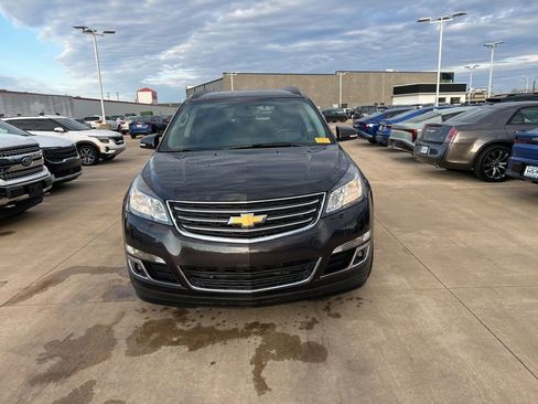 Used 2017 Chevrolet Traverse LT image 5