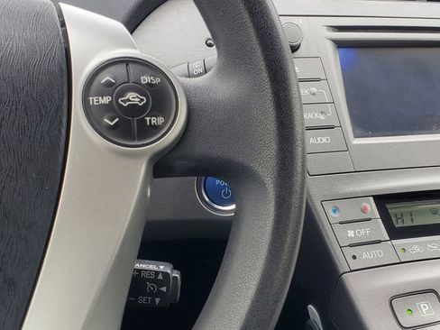 Used 2013 Toyota Prius Two FWD image 13
