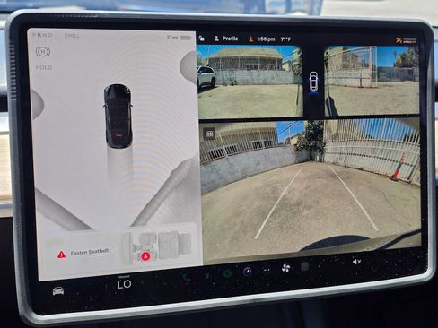 Used 2025 Tesla Model Y Long Range AWD/4WD image 31