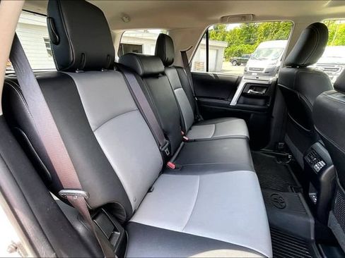 Used 2023 Toyota 4Runner SR5 Premium w/ Moonroof Package AWD/4WD image 28