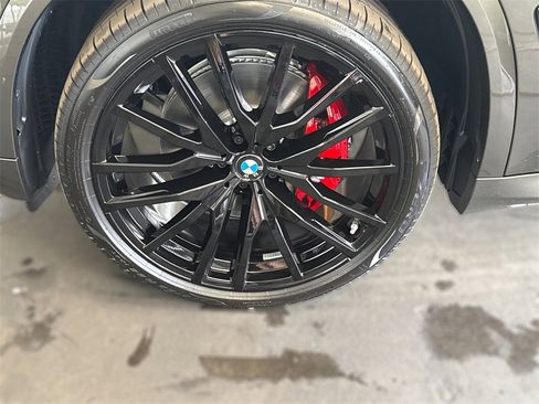 New 2026 BMW X5 xDrive40i w/ M Sport Package image 15