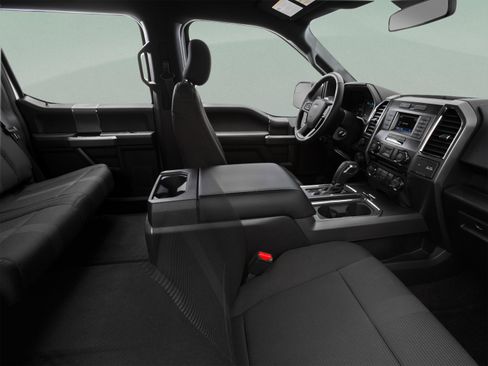 Used 2017 Ford F150 XLT w/ Equipment Group 302A Luxury AWD/4WD image 40