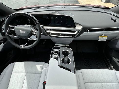 New 2025 Cadillac Lyriq Sport image 9