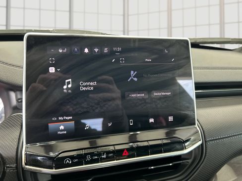 New 2026 Jeep Compass Latitude AWD/4WD image 12