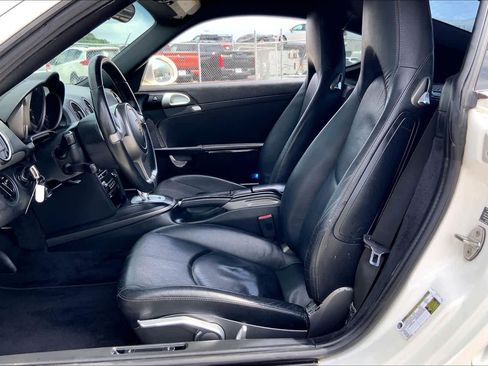 Used 2010 Porsche Cayman image 8