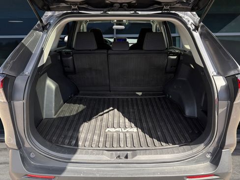 Used 2023 Toyota RAV4 LE FWD image 8