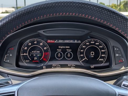 Used 2021 Audi RS 6 w/ Executive Package AWD/4WD image 24