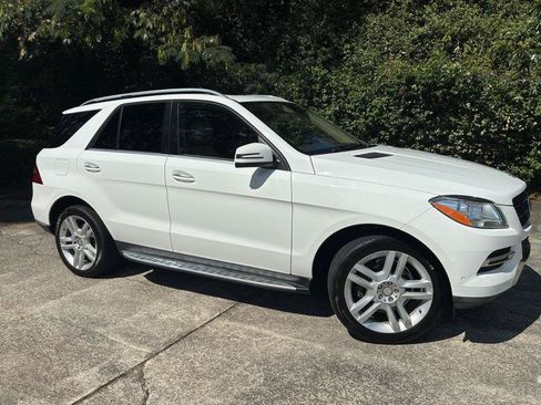 Used 2015 Mercedes-Benz ML 350 2WD image 3