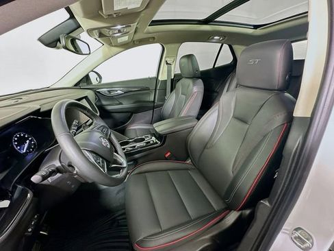 Used 2023 Buick Envision Essence w/ Technology Package I image 23