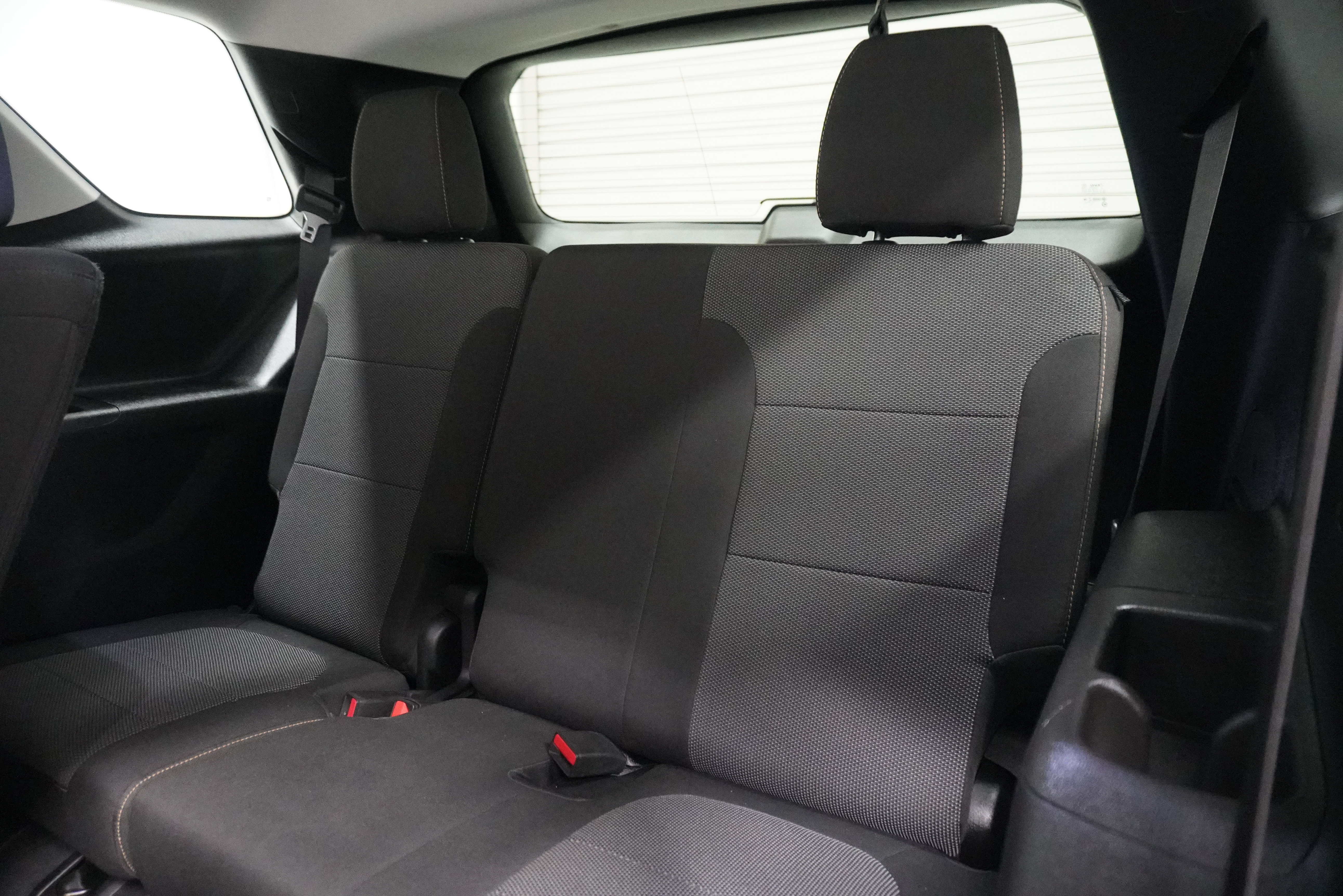 Used 2020 Chevrolet Traverse LT FWD image 13