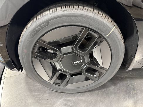 New 2026 Kia EV9 GT-Line AWD/4WD image 10