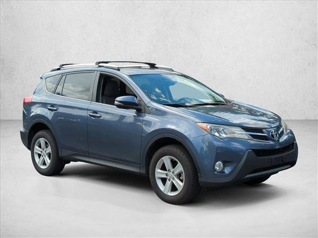 Used 2013 Toyota RAV4 XLE AWD/4WD image 3