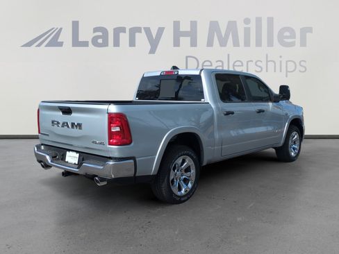New 2026 RAM 1500 Big Horn AWD/4WD image 5