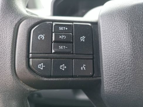 Used 2025 Ford F250 XLT image 15