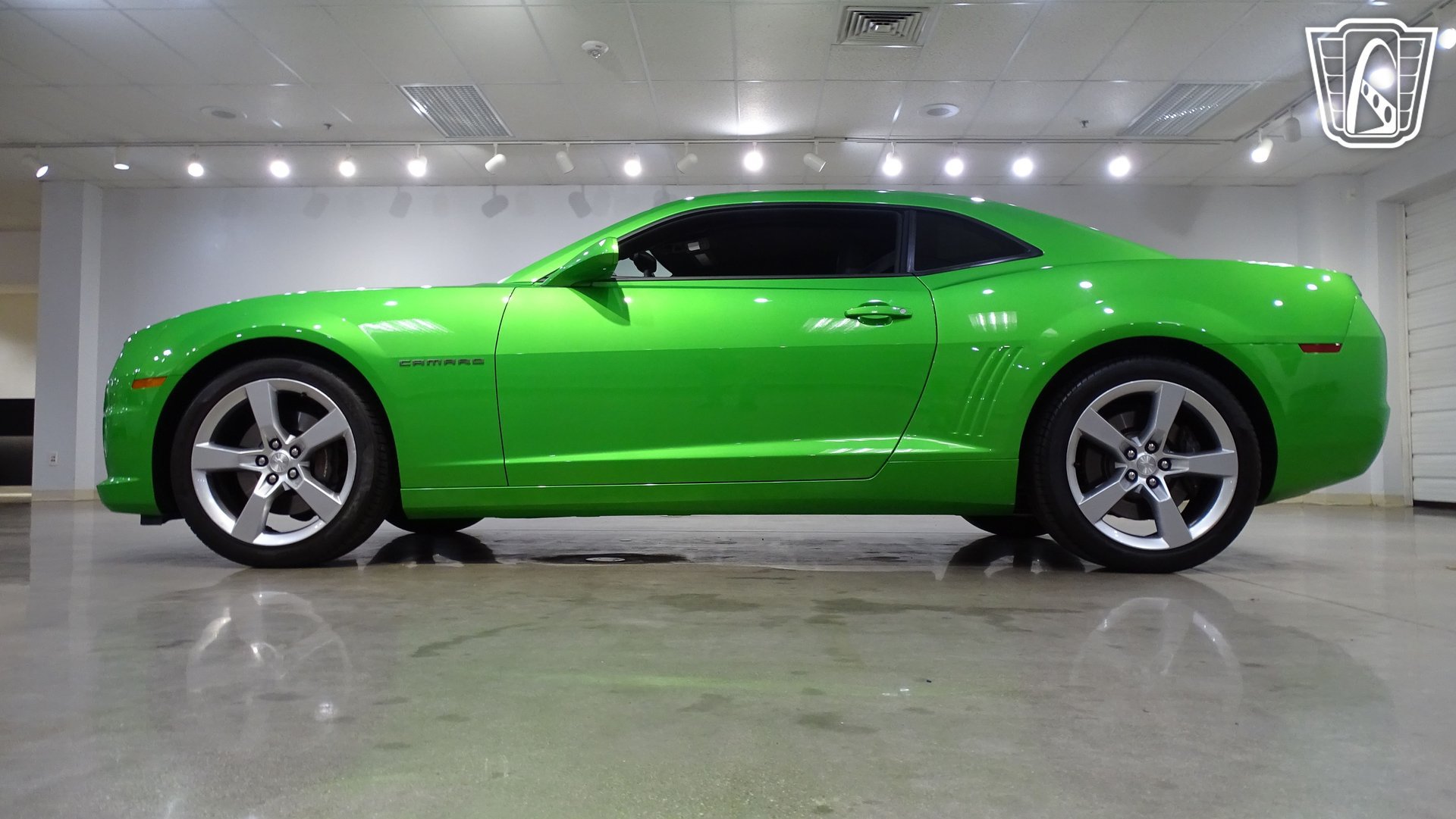 Used 2011 Chevrolet Camaro SS RWD image 7