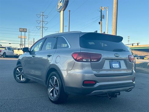 Used 2019 Kia Sorento EX image 6