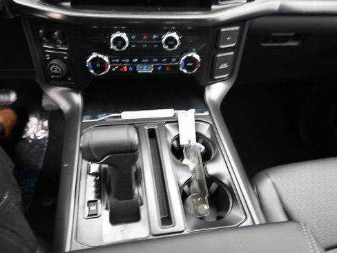 New 2026 Ford F150 Lariat w/ Equipment Group 502A High image 16