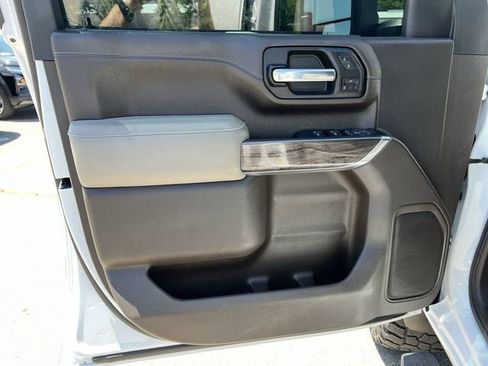 Certified 2020 Chevrolet Silverado 2500 LTZ w/ LTZ Texas Edition AWD/4WD image 21