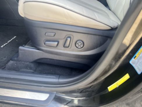 Used 2021 Hyundai Palisade Limited image 13