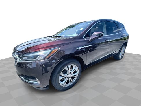Used 2021 Buick Enclave Avenir w/ Avenir Technology Package FWD image 1