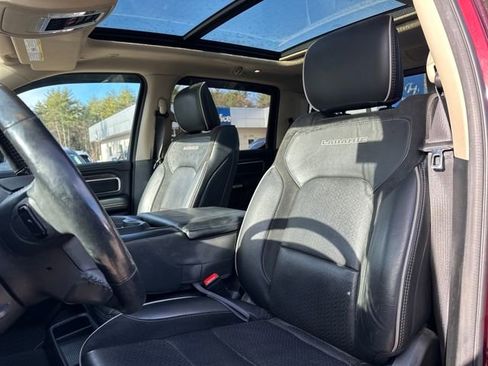 Used 2019 RAM 1500 Laramie image 14