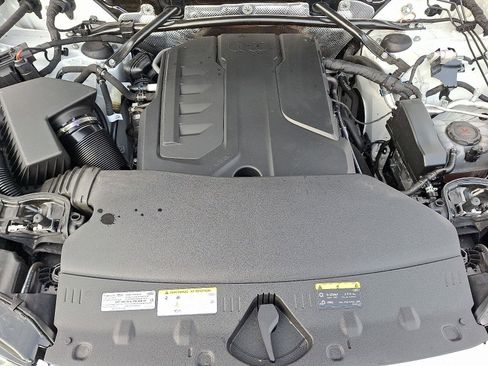 Used 2025 Audi Q5 Premium Plus w/ Premium Plus image 28