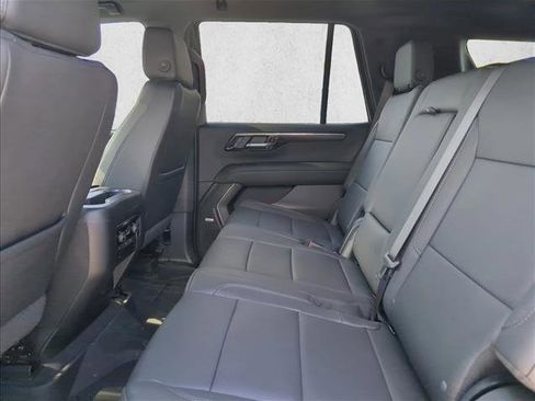 Used 2026 Chevrolet Tahoe Z71 w/ Comfort Package AWD/4WD image 14