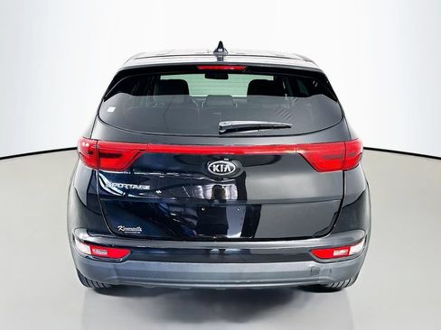 Used 2017 Kia Sportage LX AWD/4WD image 6