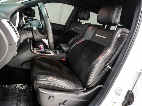 Used 2018 Jeep Grand Cherokee Trackhawk AWD/4WD image 6
