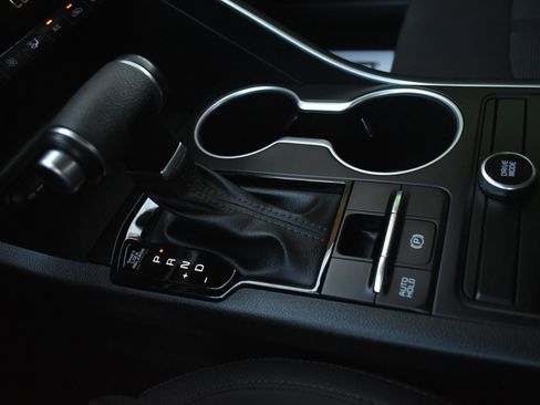 Used 2023 Kia K5 LXS image 28