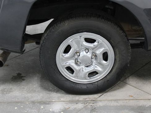 Used 2014 Toyota Tacoma Base image 49