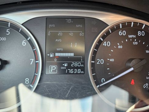 Used 2024 Nissan Versa S w/ Trunk Package FWD image 8