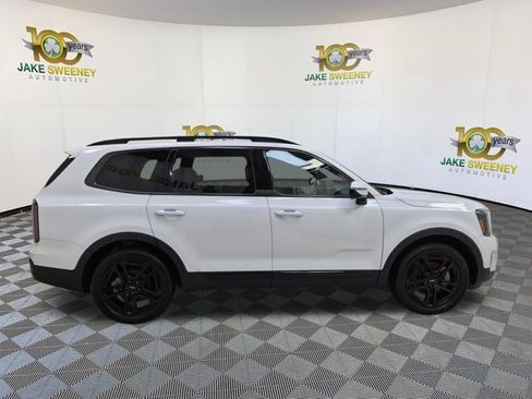 Certified 2024 Kia Telluride SX Prestige X-Line AWD/4WD image 11