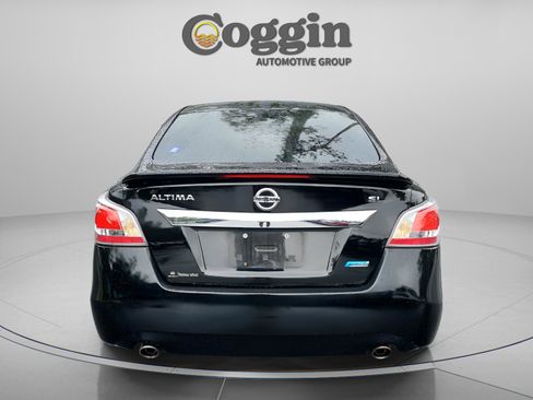 Used 2014 Nissan Altima 2.5 SL w/ Technology Package FWD image 4