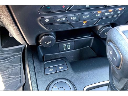 Used 2022 Ford Ranger XLT w/ Equipment Group 301A Mid AWD/4WD image 27