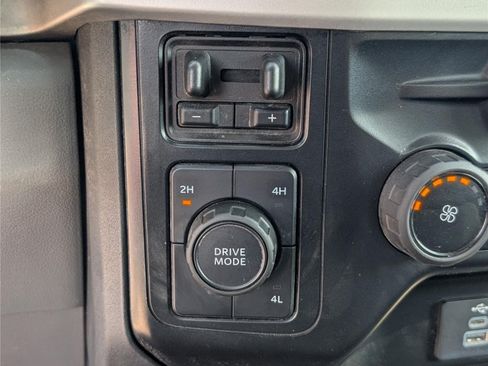 Used 2024 Ford F250 XLT AWD/4WD image 25