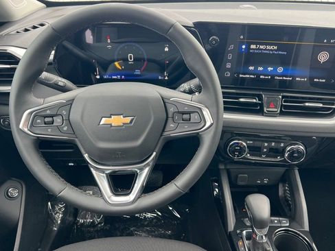 New 2026 Chevrolet TrailBlazer LT w/ Convenience Package image 11