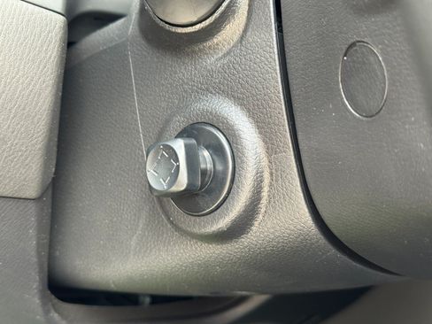 Used 2022 Nissan Armada Platinum RWD image 19