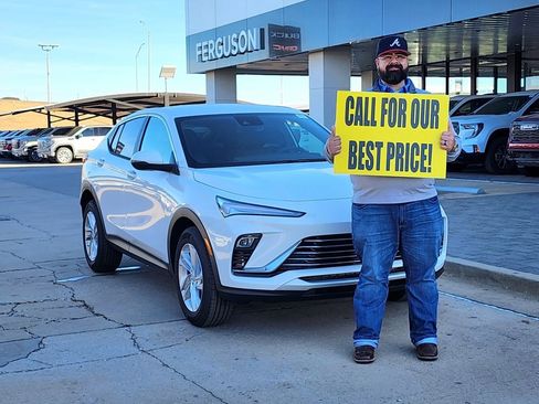 New 2026 Buick Envista Preferred image 1