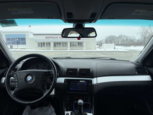 Used 2005 BMW 325xi 325xi AWD 4dr Sedan image 16