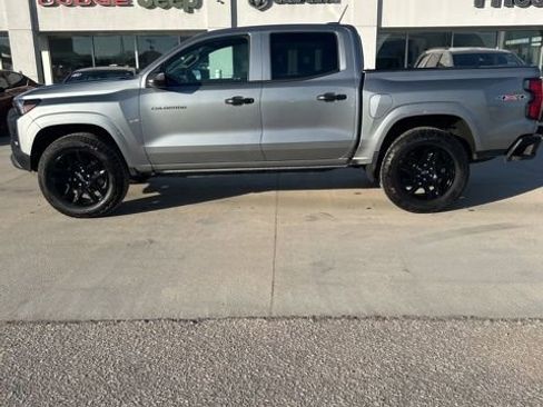 Used 2023 Chevrolet Colorado W/T w/ WT Convenience Package II image 9