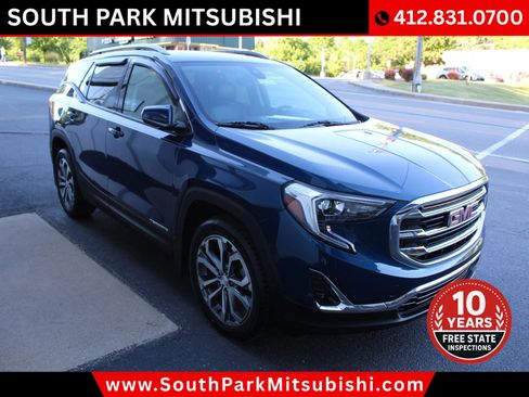 Used 2021 GMC Terrain SLT w/ Infotainment Package II AWD/4WD image 5
