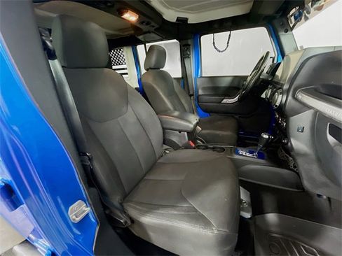 Used 2015 Jeep Wrangler Unlimited Sport w/ Quick Order Package 24S image 28