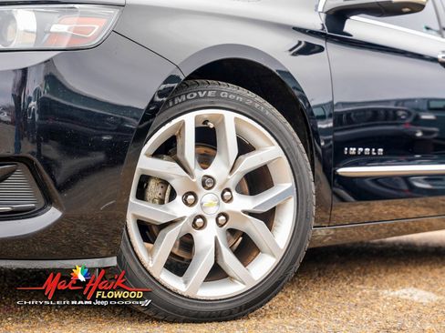 Used 2019 Chevrolet Impala Premier image 2