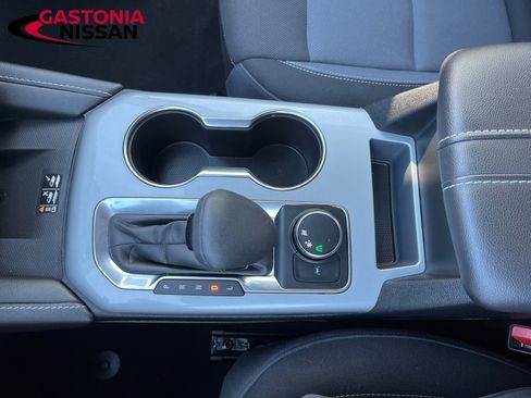 Used 2023 Chevrolet Blazer LT w/ Convenience Package image 34