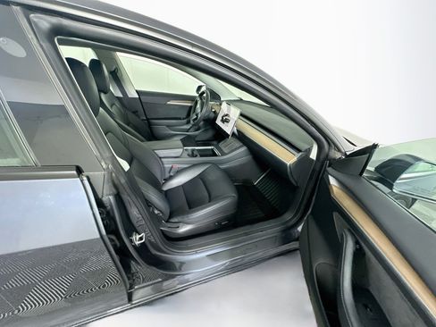 Used 2023 Tesla Model 3 Standard Range RWD image 30